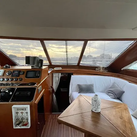 Navi, Yacht A Quai Centre, 2 A 8 Pers * 塞特港