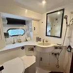 Navi - Yacht A Quai Au Coeur De - Terrasse & Flybridge - 2 A 8 Personnes Botel Sète
